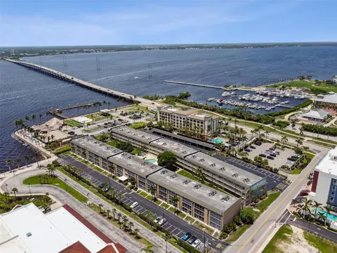 150 Harborside Ave #235, Punta Gorda, FL 33950