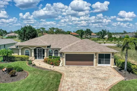 36 Fairway Rd, Rotonda West, FL 33947