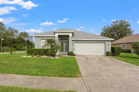 5029 Englewood Ln, Zephyrhills, FL 33541