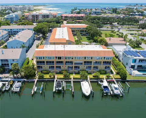 1067 Pinellas Bayway S, Tierra Verde, FL 33715