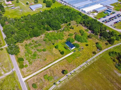 5808 Bishop Rd, Wimauma, FL 33598 photo 5