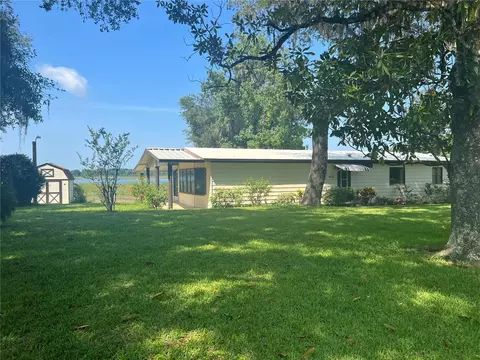 39710 Sumner Lake Rd, Dade City, FL 33525