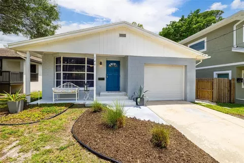 146 48th Ave N, Saint Petersburg, FL 33703