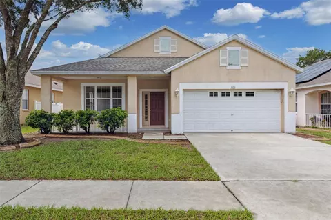 3121 Summer Cruise Dr, Valrico, FL 33594