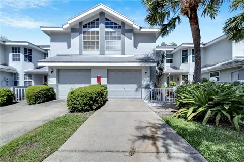 1966 Georgia Cir N, Clearwater, FL 33760