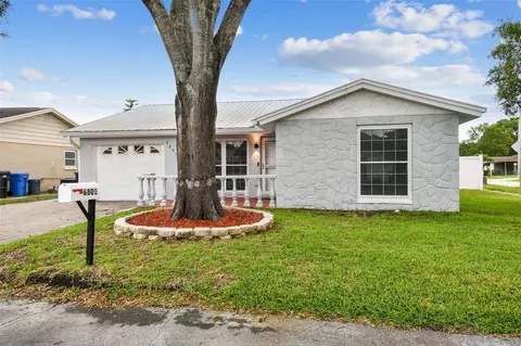 6801 Fernfield Ct, Tampa, FL 33634