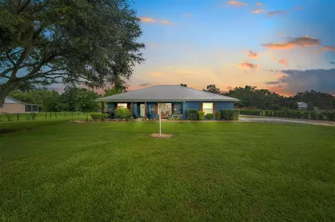6694 Hatcher Rd, Lakeland, FL 33811