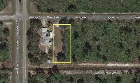 721 Magnolia Dr, Indian Lake Estates, FL 33855
