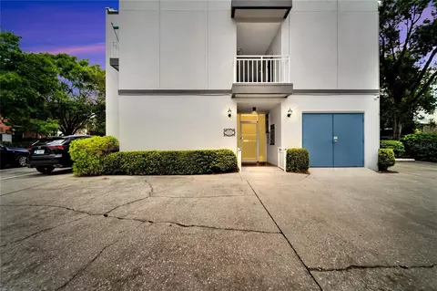 2314 S Clewis Ct #102, Tampa, FL 33629
