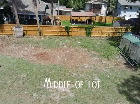 913 E Shadowlawn Ave, Tampa, FL 33603