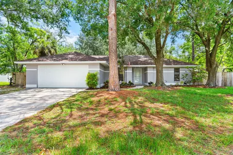 805 W 109th Ave, Tampa, FL 33612