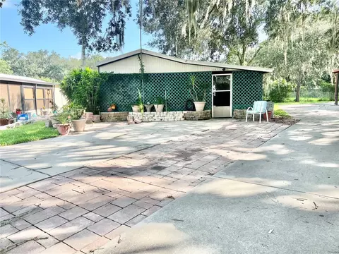 34141 Tree Lake Dr, Zephyrhills, FL 33543