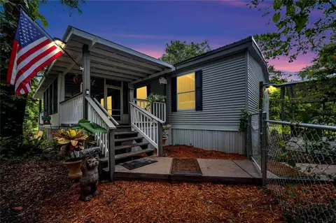 13204 Thonotosassa Rd, Dover, FL 33527