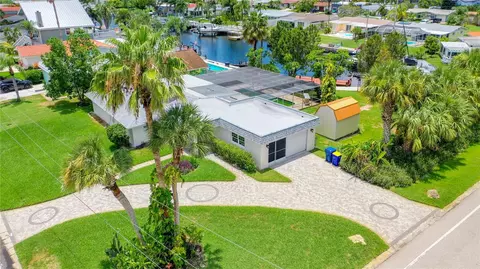 5013 Pompano Dr, New Port Richey, FL 34652