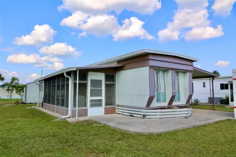 105 Saint Kitts Way, Apollo Beach, FL 33572