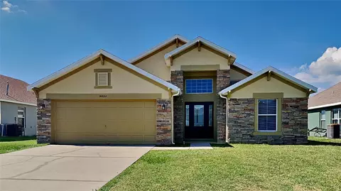 3021 Buckeye Pointe Dr, Winter Haven, FL 33881