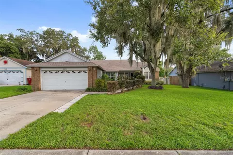 4113 Thackery Way, Plant City, FL 33566