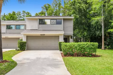4249 Golf Club Ln, Tampa, FL 33618