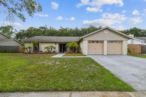 15606 Gardenside Ln, Tampa, FL 33624