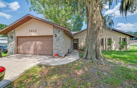 7603 Rolling Grove Dr E, Lakeland, FL 33810