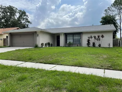 1351 Corner Oaks Dr, Brandon, FL 33510