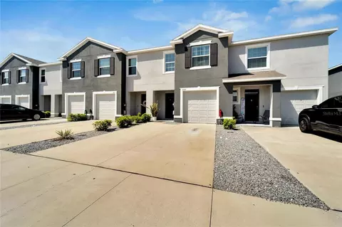 8649 Falling Blue Pl, Riverview, FL 33578