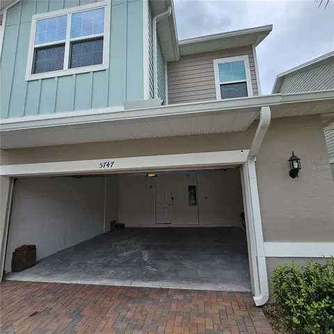 5747 Spotted Harrier Way, Lithia, FL 33547