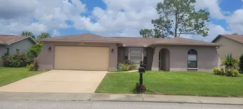 9042 Lometa Ln, Port Richey, FL 34668