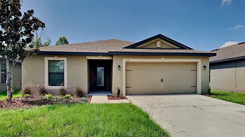 621 Chatham Walk Dr, Ruskin, FL 33570