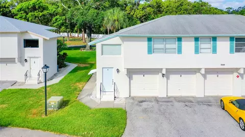 3246 40th Way S #E, Saint Petersburg, FL 33711