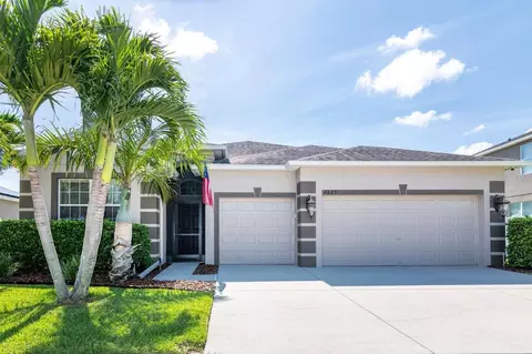 2625 Yukon Cliff Dr, Ruskin, FL 33570