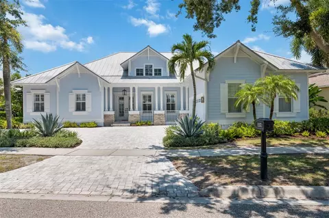 537 Islebay Dr, Apollo Beach, FL 33572