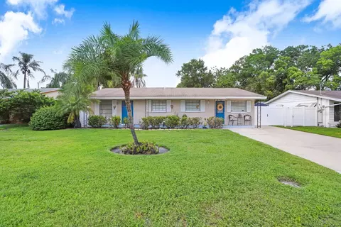 2703 Lorraine St, Tampa, FL 33614