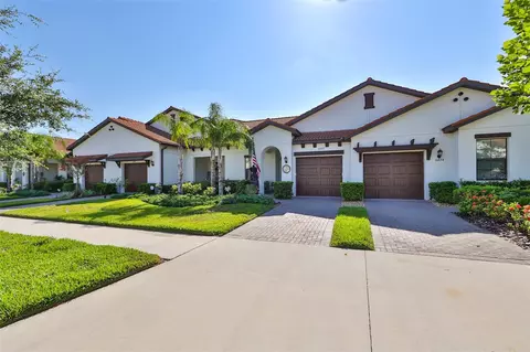 16852 Whisper Elm St, Wimauma, FL 33598