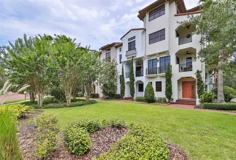 4815 Yacht Club Dr #102, Tampa, FL 33616