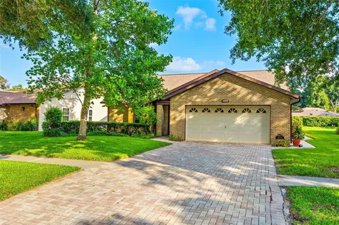 37132 Foxrun Pl, Zephyrhills, FL 33542