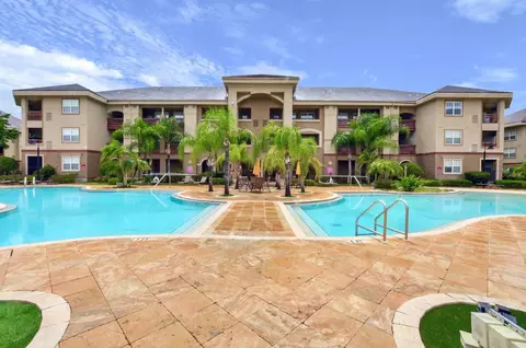 1610 Raena Dr #215, Odessa, FL 33556