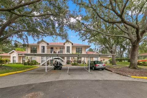 317 Knottwood Ct #6, Sun City Center, FL 33573