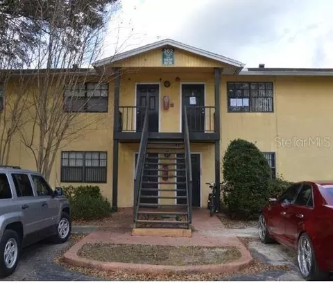 202 Pine Tulip Ct #201, Tampa, FL 33612