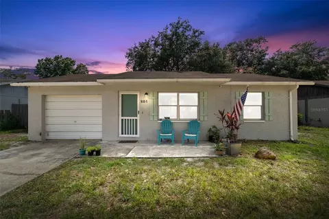 805 Cinnamon Dr E, Winter Haven, FL 33880