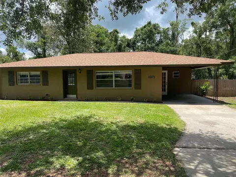 37704 Poinsettia Ave, Dade City, FL 33525