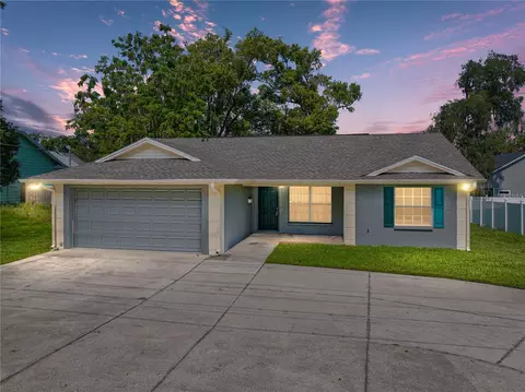 14051 17th St, Dade City, FL 33525