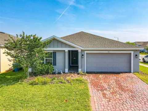 461 Meadow Pointe Dr, Haines City, FL 33844