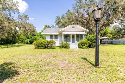 8905 N Orleans Ave, Tampa, FL 33604