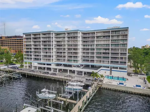 2 Adalia Ave #402, Tampa, FL 33606