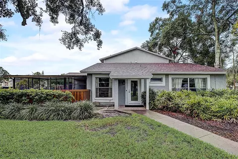 15605 Morning Dr, Lutz, FL 33559
