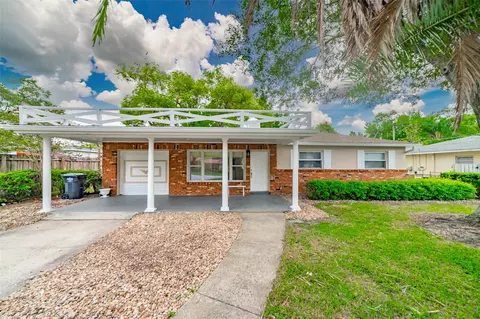 11737 Forest Hills Dr, Tampa, FL 33612