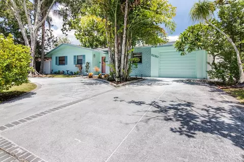 2230 Morningside Dr, Safety Harbor, FL 34695