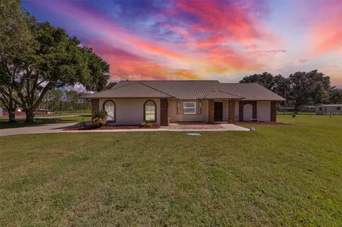 4640 Justin Ln, Plant City, FL 33565