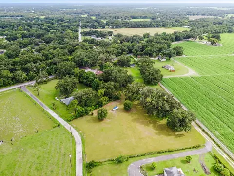 2740 Sydney Crossings Way, Plant City, FL 33566